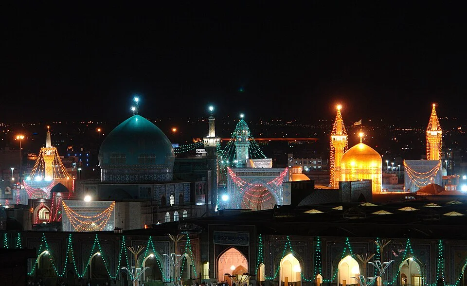 سفر هوایی یا زمینی تهران–مشهد؟ | مقایسه هزینه و زمان ۱۴۰۵