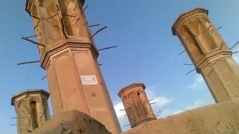 بهترین زمان سفر به یزد ۱۴۰۵ | آب‌وهوا، شلوغی و قیمت